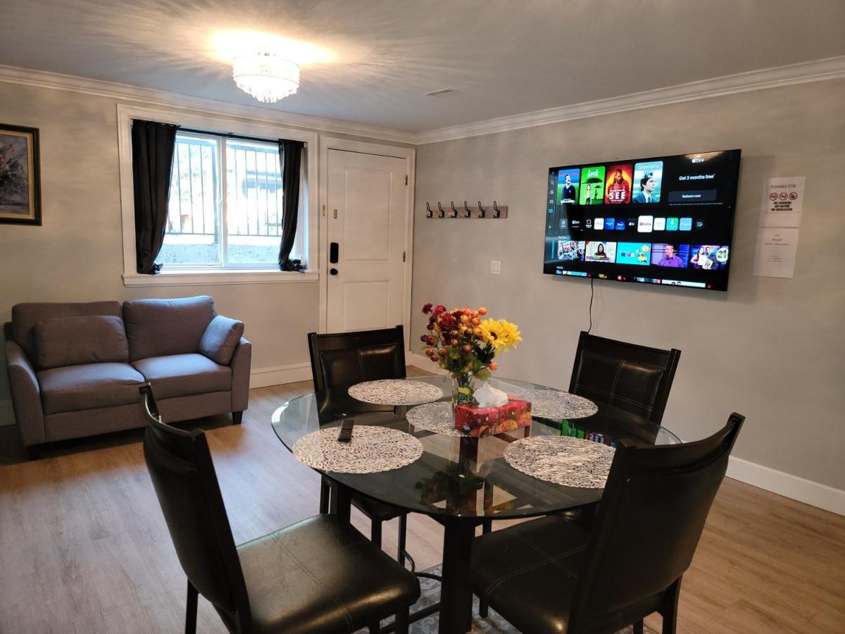 Oscar Inn & 2Bd Family Suite Or Private Room Abbotsford Buitenkant foto