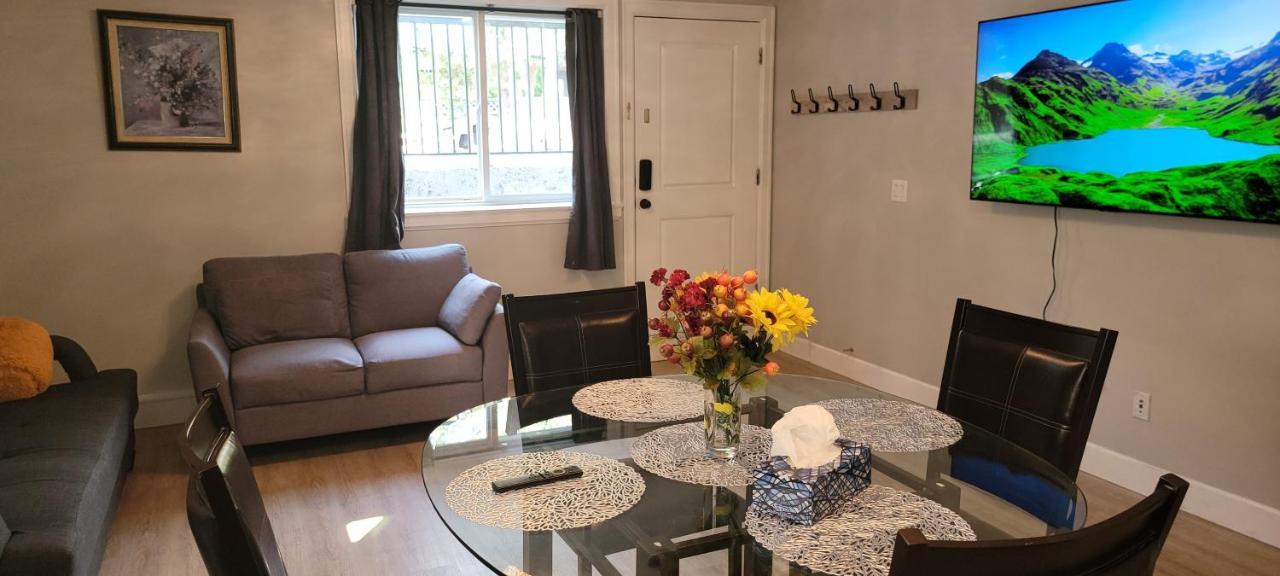 Oscar Inn & 2Bd Family Suite Or Private Room Abbotsford Buitenkant foto
