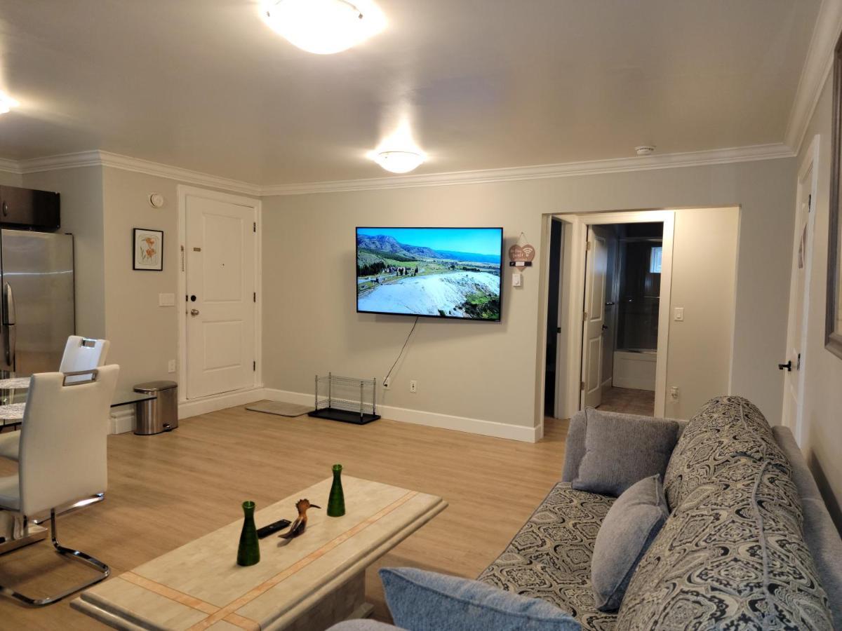Oscar Inn & 2Bd Family Suite Or Private Room Abbotsford Buitenkant foto