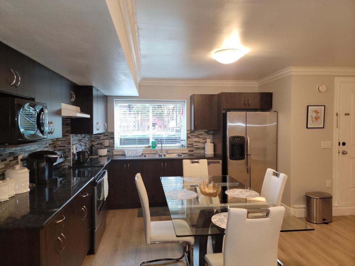 Oscar Inn & 2Bd Family Suite Or Private Room Abbotsford Buitenkant foto